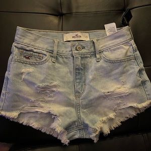 Brand new hollister shorts never worn with tags